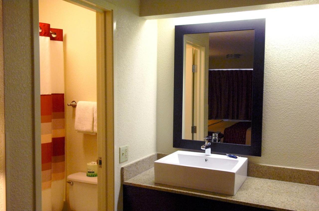 Red Roof Inn Plus+ Baltimore North - Timonium Εξωτερικό φωτογραφία